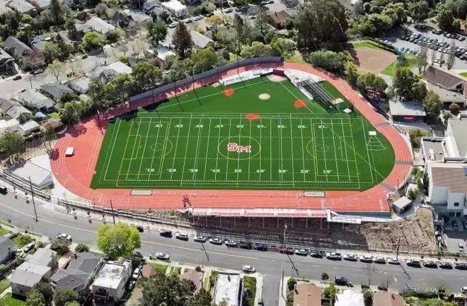 B·sport（中国体育）：世界八个脑洞大开的塑胶跑道你听过几个？(图3)