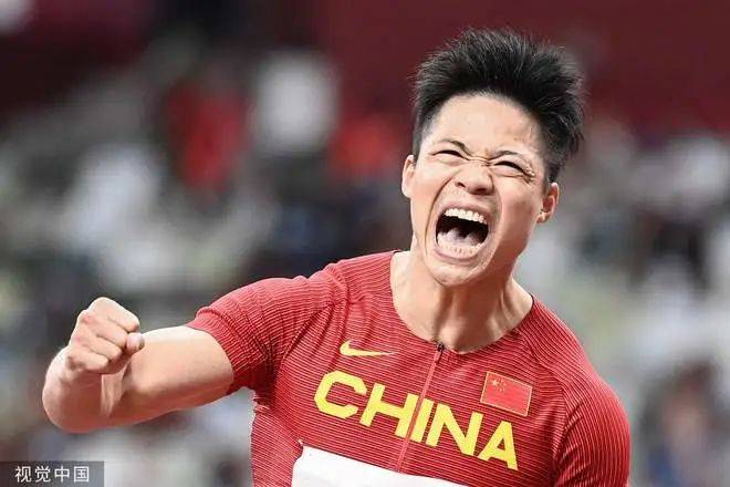 塑胶跑道世界运动设施技术进步的标志之一。(图1)