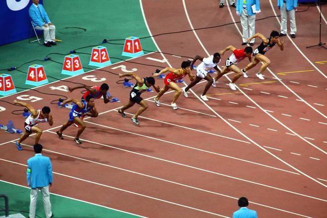 B·sport（中国体育）：塑胶跑道的第几跑道是黄金(图2)