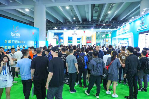 B·sport（中国体育）：2024第十八届广州国际台球及配套设施展再掀台球热潮(图5)