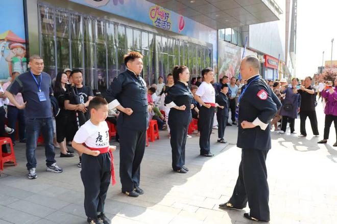 B体育：2024年湖北省全民健身“赶集会”（天门站）举办(图3)