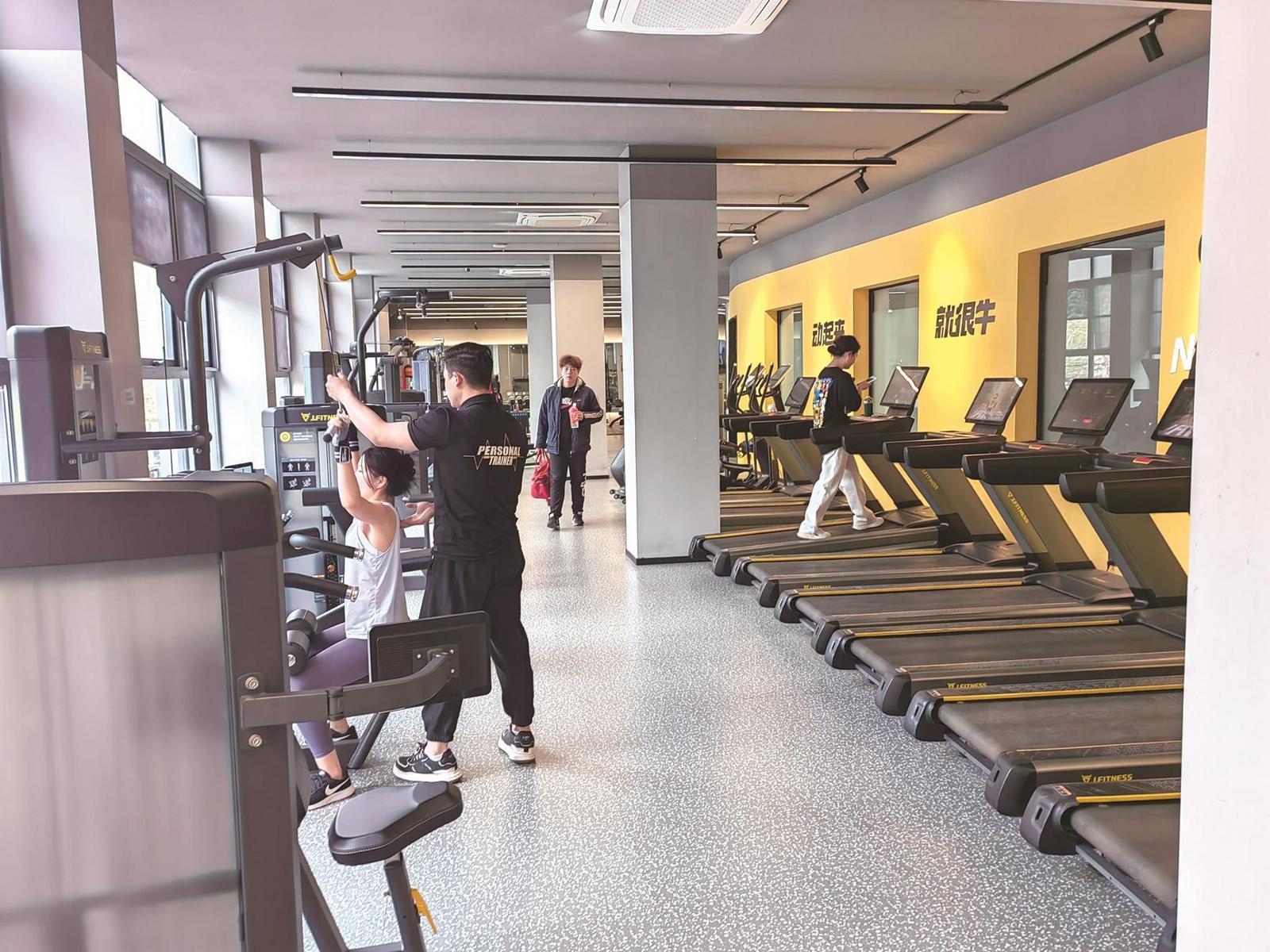 B·sport（中国体育）：全民健身幸福“加码”2024年邯郸体育民生工程掠影(图3)