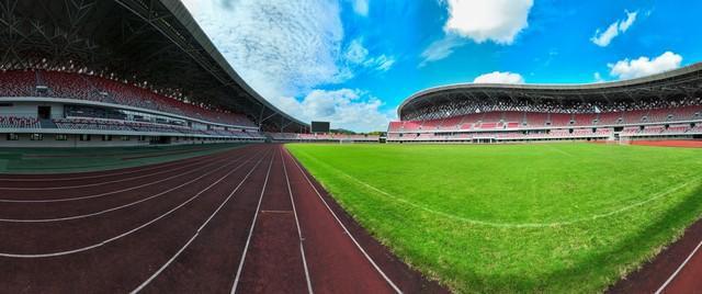 B体育：塑胶跑道的保养秘籍：让你的运动场地更持久耐用！(图2)