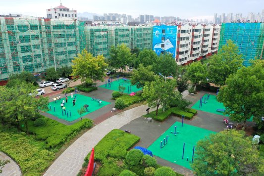 全民健身日丨老旧小区健身器材焕新升级助力健康生活“动起来”(图3)
