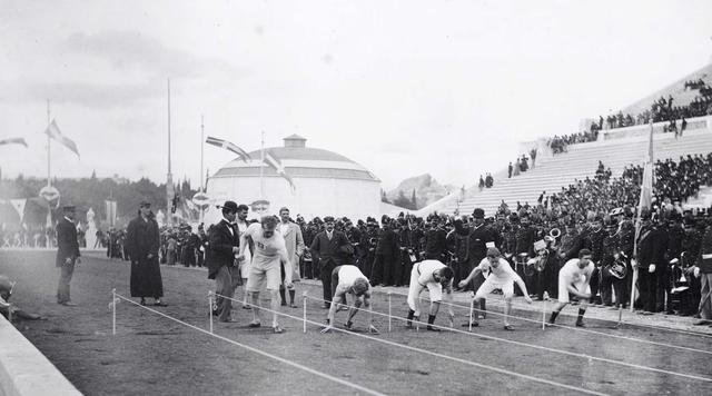 B·sport（中国体育）：资讯有“芝士”丨奥运会田径跑道变迁小史(图2)