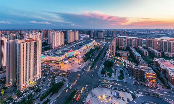 B·sport（中国体育）：近商圈、邻地铁、双公园……全新实景现房上线！(图1)