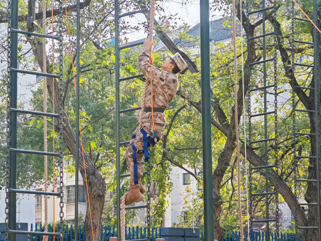 强体能砺斗志！这场年度体能考核很燃(图7)
