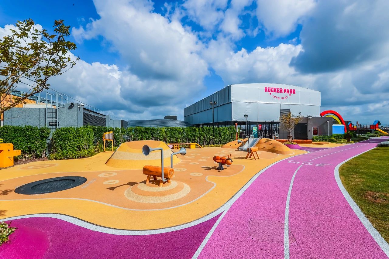 B体育：长宁这几处奥运同款紫色跑道超~级~出~片！(图2)