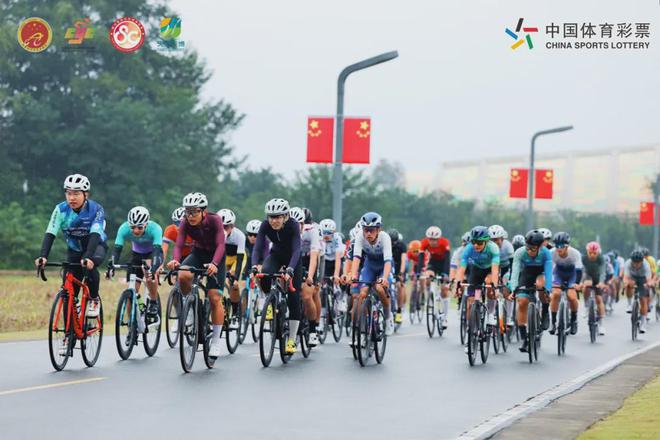 2024年中国青少年公路自行车联赛（成都站）圆满完赛(图4)