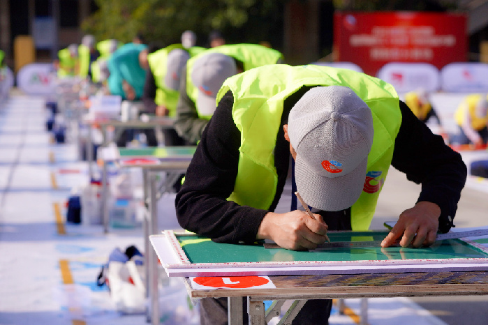 校园体育的“地基”由他们铺设(图4)