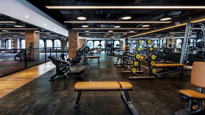 暴雷！接连闭店数百家又一网红健身房巨头跌落神坛曾风靡一时(图4)