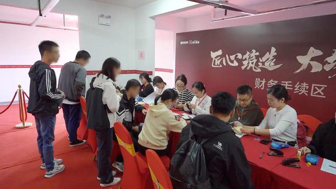 B体育：业界典范！这才是对“产品兑现力”的硬核诠释！(图1)