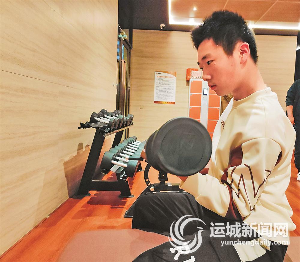 B体育：“0元”健身房就在“家门口”(图3)