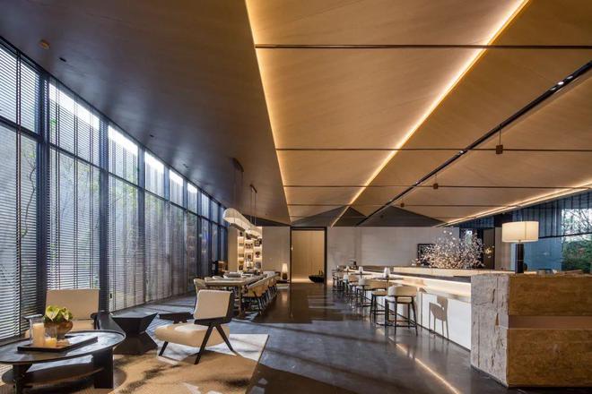 东湖边、华师旁最后一张178平“入场券”(图8)