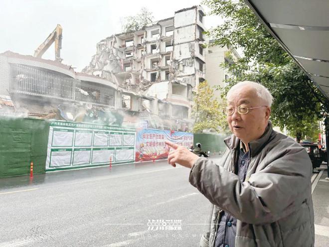 回忆杀！一位“老二中”珍藏的照片里可有你的青春回忆？(图1)