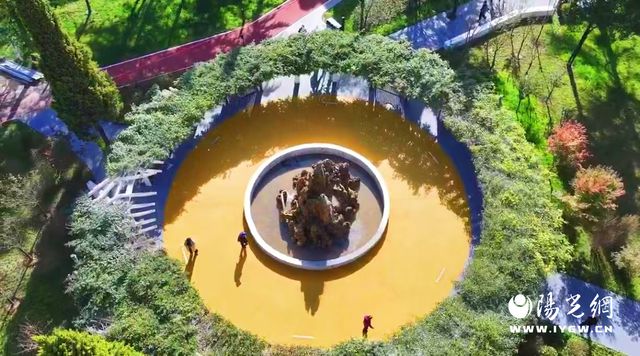 印台区重兴公园海绵化改造后新开园(图4)