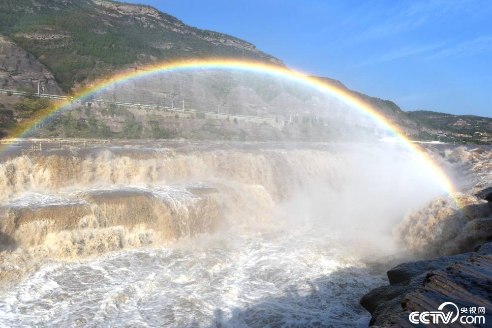 【8点见】球场暴力！中国足协处罚两家俱乐部及有关球员(图10)