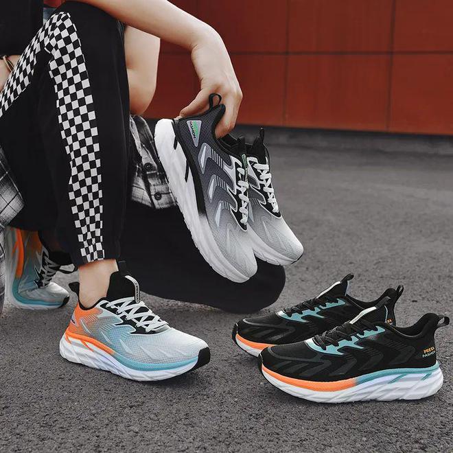 B体育：跑鞋这种东西100元和1000元差别有多大？(图6)