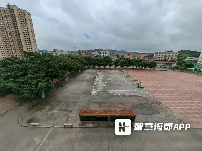 B体育：投入超3000万元！惠安这些学校操场“旧貌换新颜”！(图2)