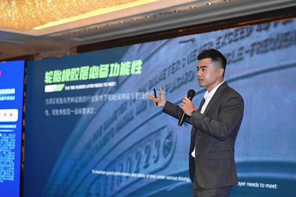 B·sport（中国体育）：杰锐体育聚焦跑道卷材挤出工艺共话场馆未来(图1)