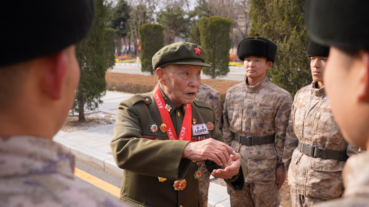 B体育：鲲鹏再展翅英雄归故乡(图5)