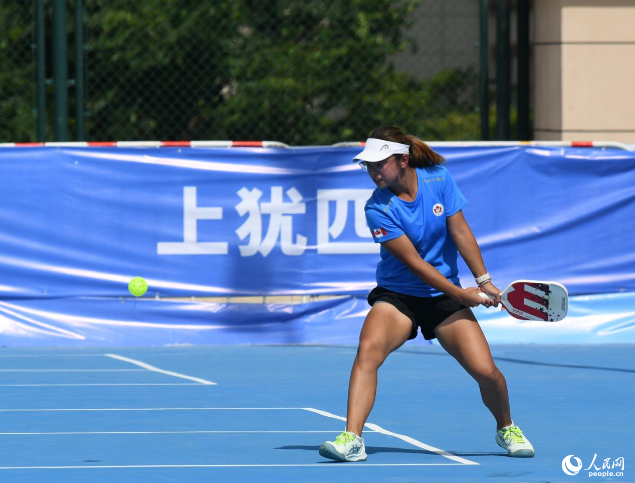 B体育：赣南山区正因“球变”(图2)