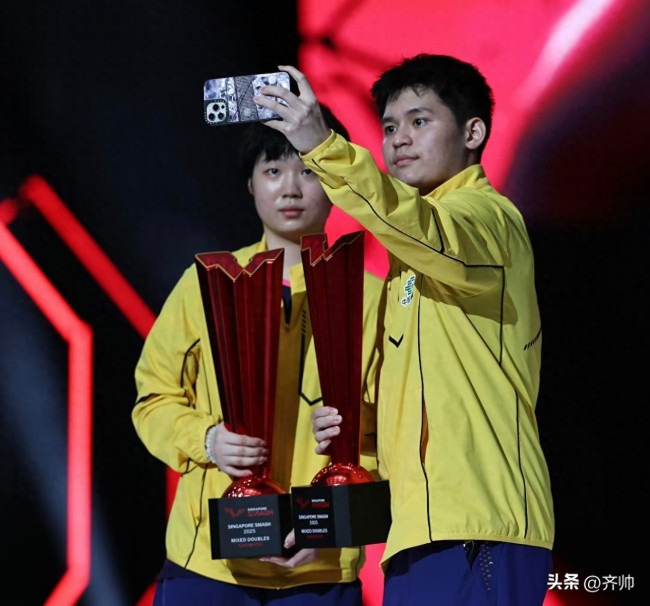混双最新：莎头组合继续第1巴黎奥运冠军稳居榜首(图1)