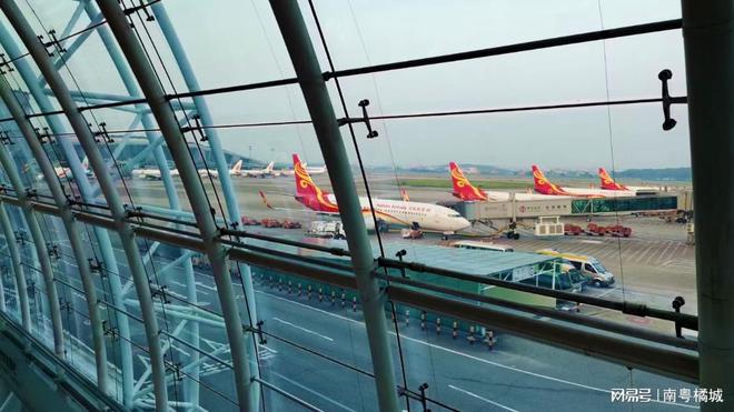 四川4F级机场拟扩建增建3条跑道满足年旅客吞吐量12亿人次(图1)