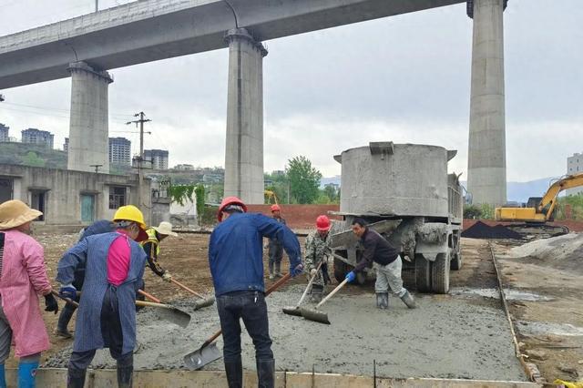 广元市利州区河西街道：“揪心事”变暖心事闲置地变身“惠民园”(图1)