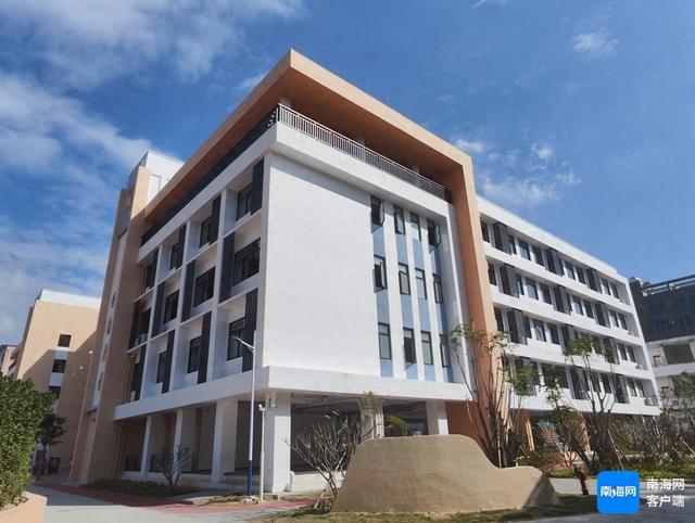 B体育：昌江持续推进中小学教学楼项目建设为教育发展添砖加瓦(图1)