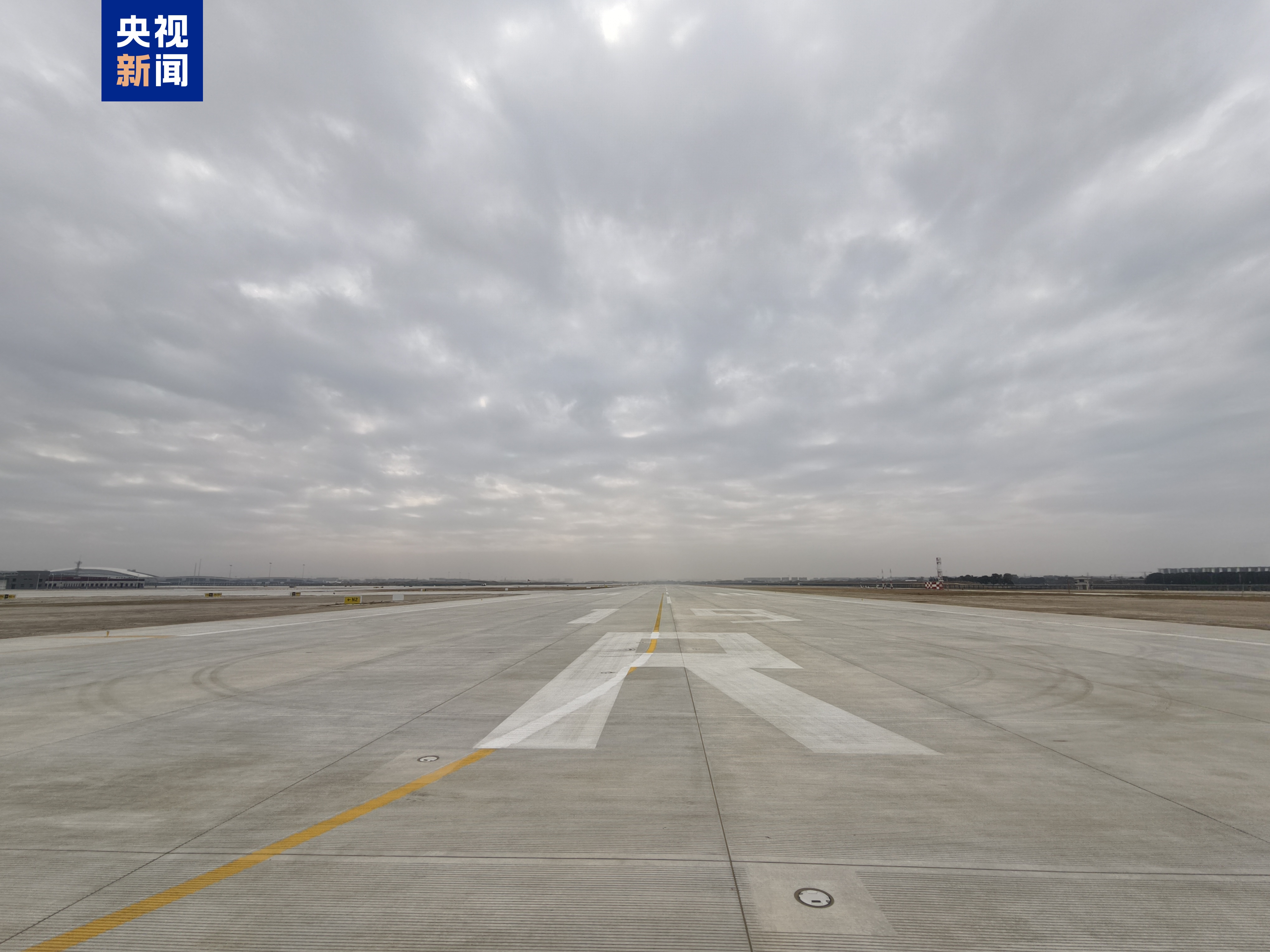 B·sport（中国体育）：广州白云国际机场新跑道今日正式启用(图3)