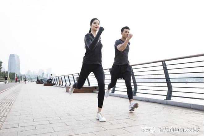 B体育：智慧体育公园解决方案引领绿色生活(图3)