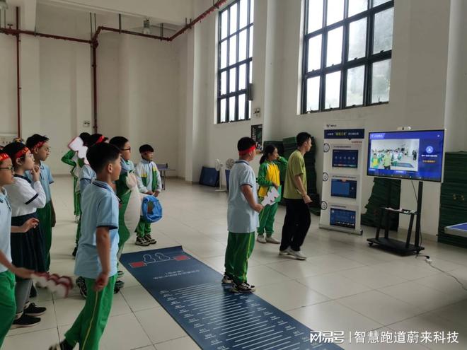 B·sport（中国体育）：追光领跑跑道提升场地吸引力(图1)