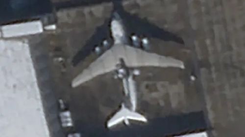 卫星图曝光！朝鲜首架预警机现身雷达直径远超中国空警-2000！哪儿来的技术？(图2)