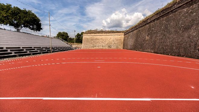 透气型塑胶跑道主要的优势(图2)