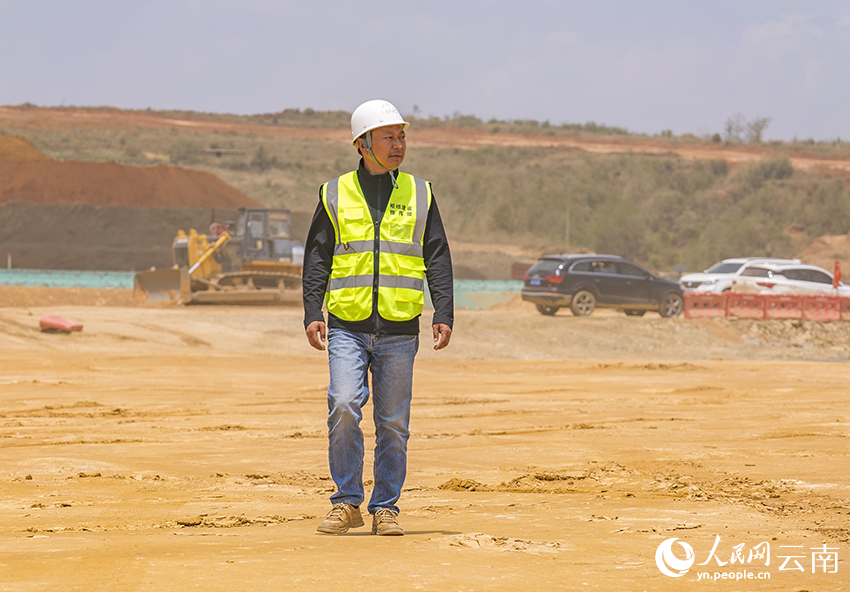 以匠心筑“天路”的“筑路人”(图2)