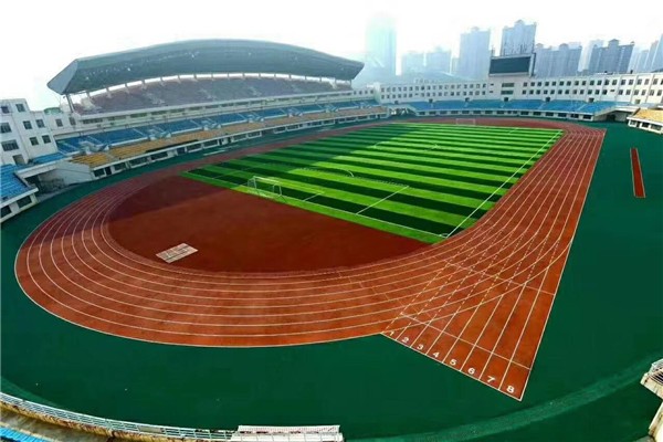 B体育：混合型塑胶跑道施工工艺步骤是什么(图2)