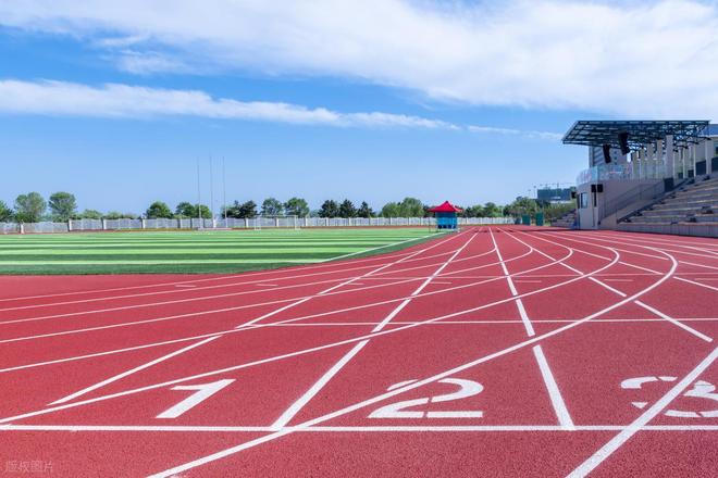塑胶跑道运动场地划线的注意事项(图2)