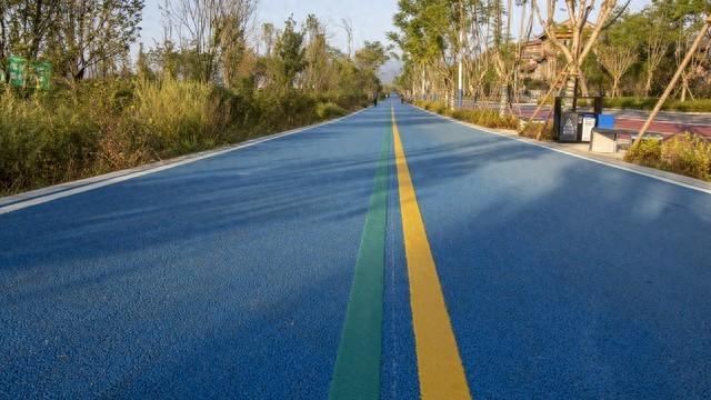 塑胶跑道基础结构施工工艺速查表(图1)