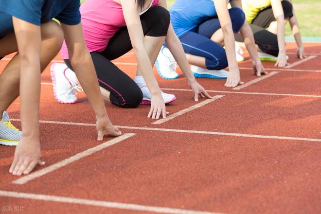 B体育：透气型塑胶跑道能否使用钉子鞋的探讨(图5)