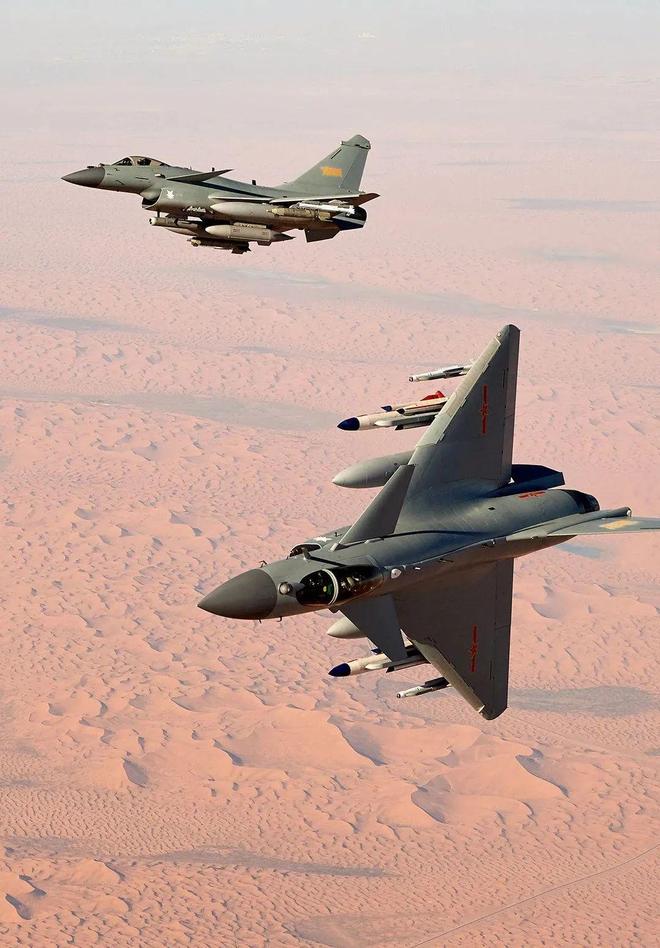 全网热议！央视纪录片报道歼-10C“击落”隐形飞机透露哪些令人振奋的信息？(图12)