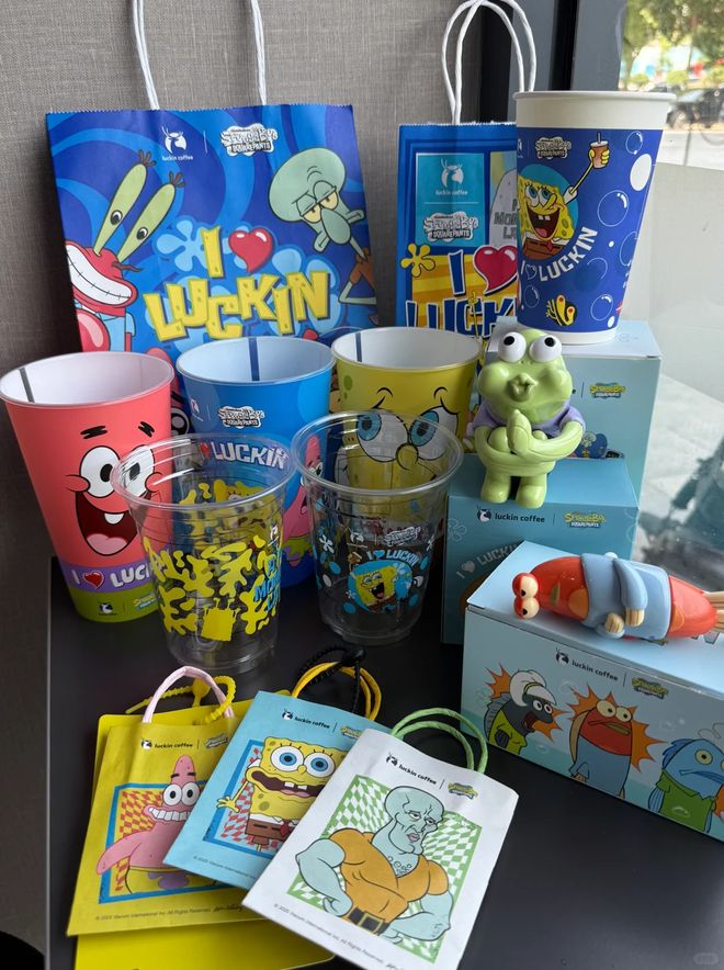 “年纪轻轻全款拿下肯德基相机和麦当劳跑车”餐饮巨头们咋哄得打工人疯抢儿童餐？(图23)