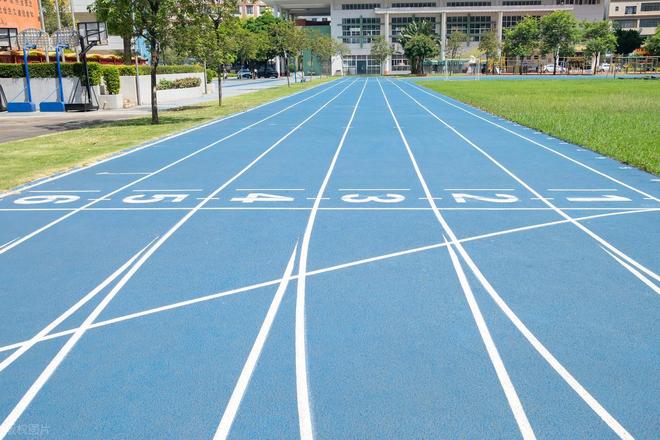 B·sport（中国体育）：塑胶跑道体育场保养维护指南(图2)