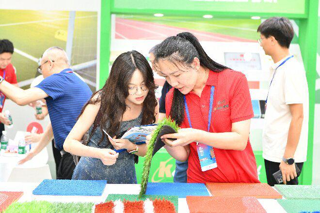 青岛科兴教育装备亮相第六届山东体育用品博览会(图1)