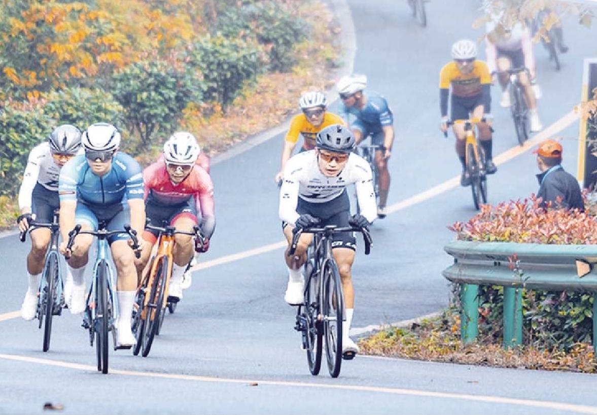 B体育：日前安徽省公布2024年省级体育彩票公益金安排使用情况彰显社会责任和公益使命(图2)