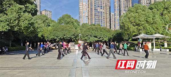 B·sport（中国体育）：永州市冷水滩区：全民健身助力提升城市民生福祉(图7)