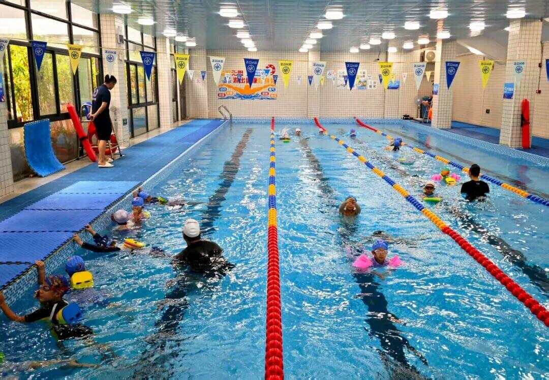 广州花都135所校园体育设施开放“10分钟健身圈”来了(图2)