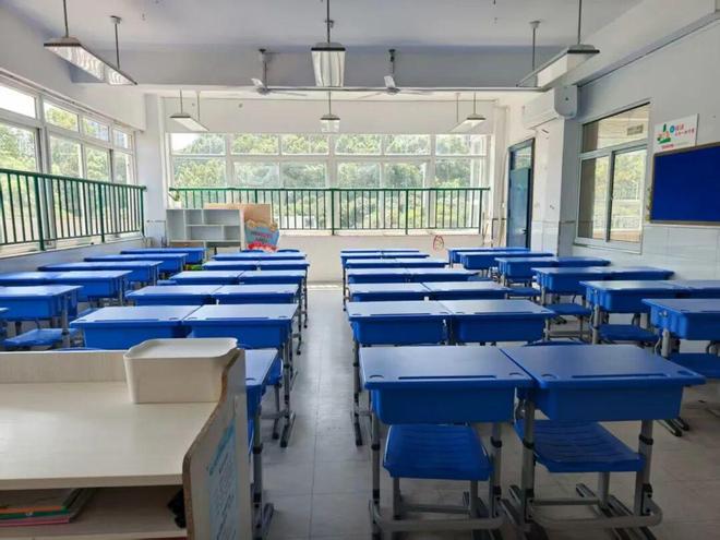 B体育：开学季｜从“心”出发、从细着手！一切就绪只为等你(图4)