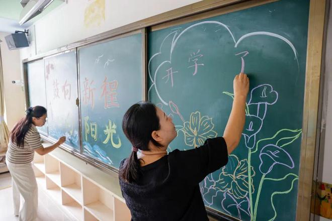 密云这所小学开学前保留洪水水位线！(图5)