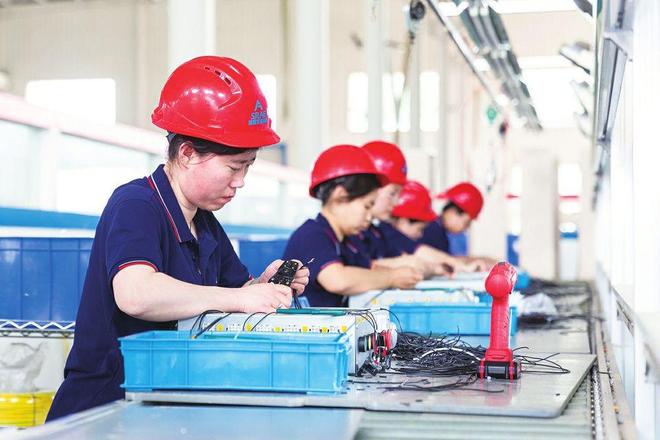 一年卖139亿！这个山东小县城悄悄转型成全球健身工厂(图3)